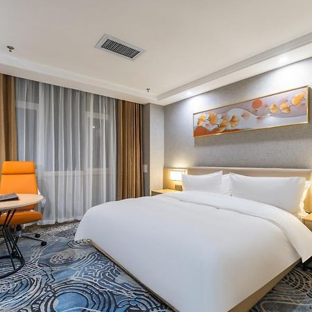 Joy Fall Hotel Jiaozhou Eksteriør billede