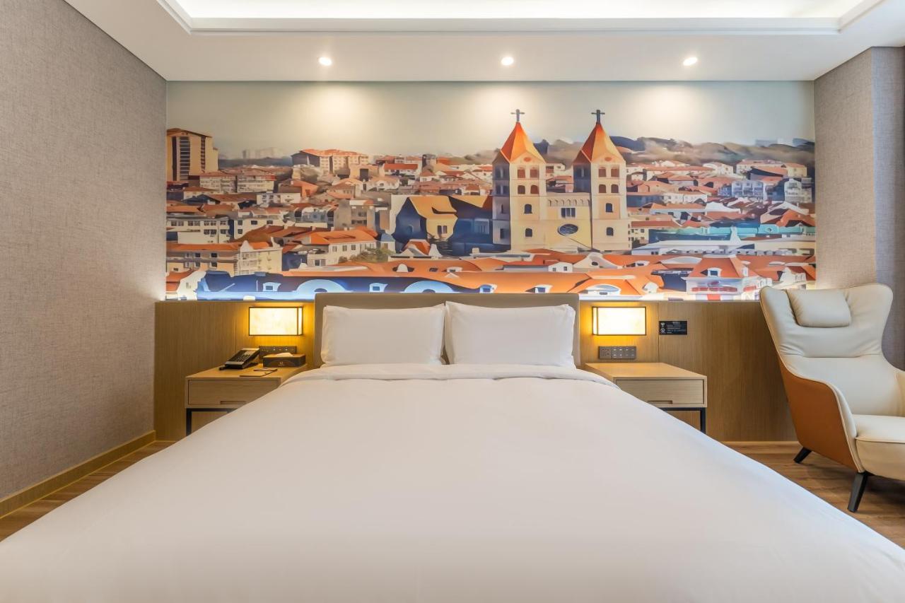 Joy Fall Hotel Jiaozhou Eksteriør billede