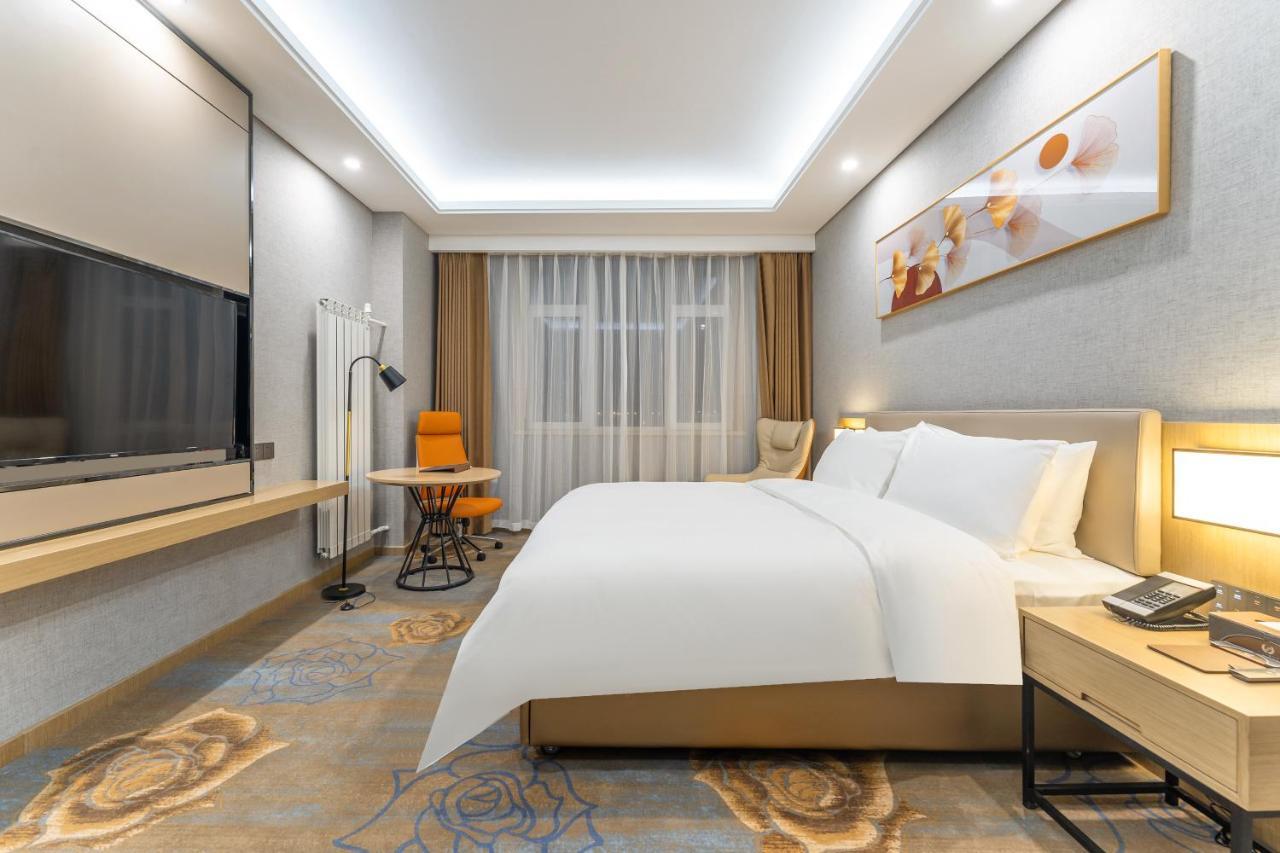 Joy Fall Hotel Jiaozhou Eksteriør billede