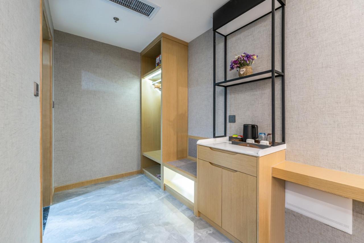 Joy Fall Hotel Jiaozhou Eksteriør billede